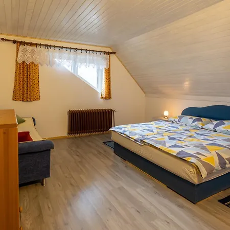 Apartmaji Pretnar